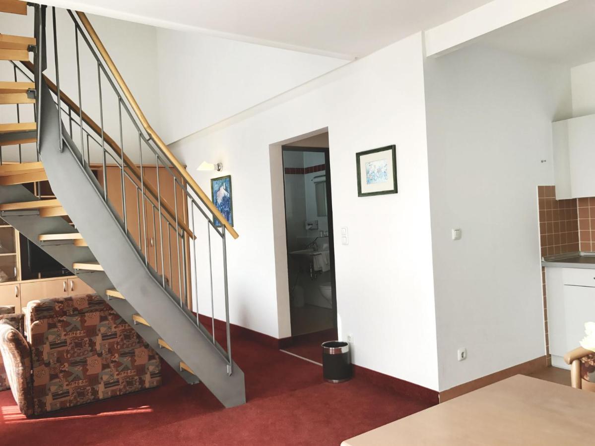 Appartement-Hotel Sibyllenbad Нойальбенройт Экстерьер фото