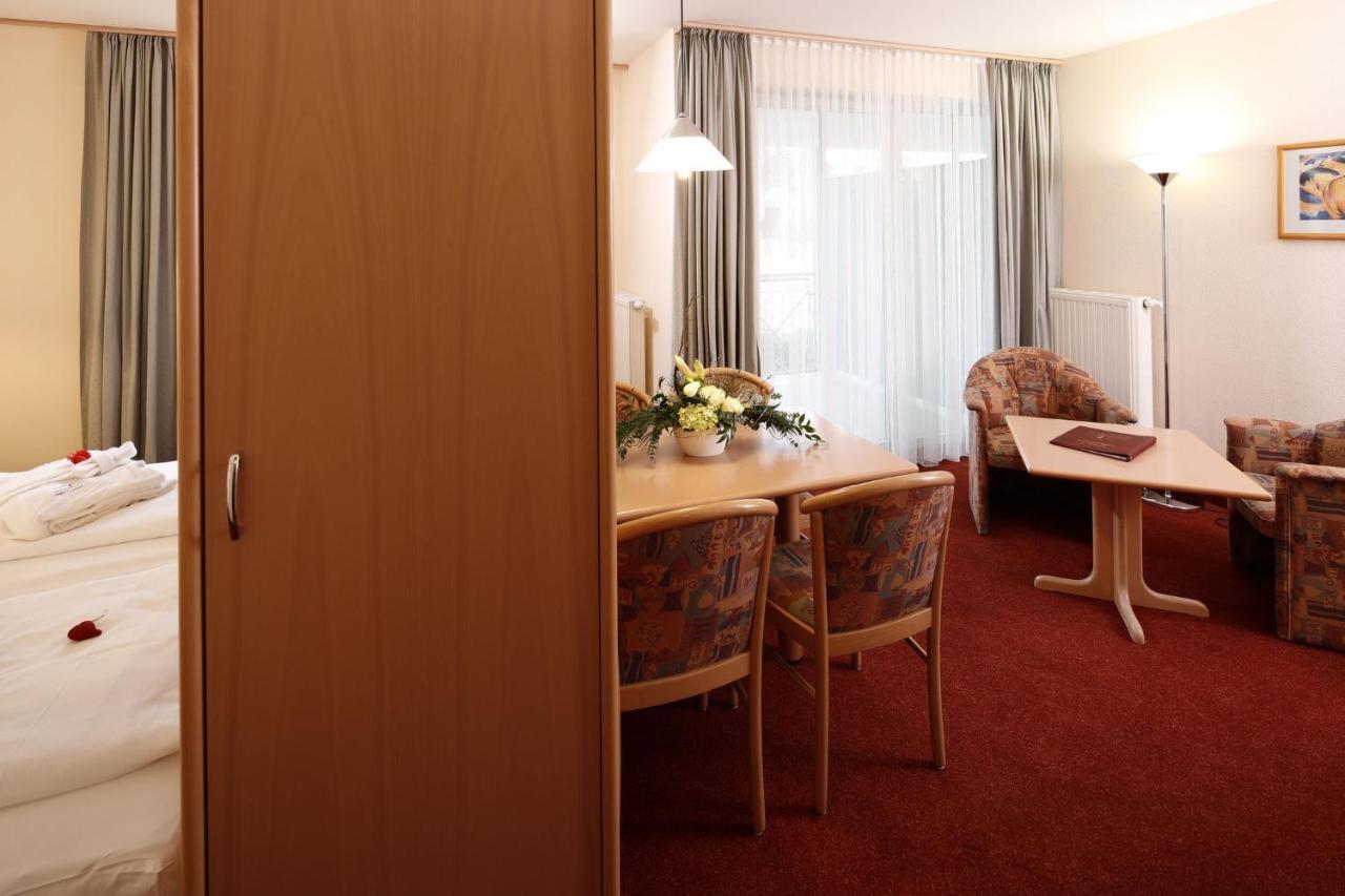 Appartement-Hotel Sibyllenbad Нойальбенройт Экстерьер фото